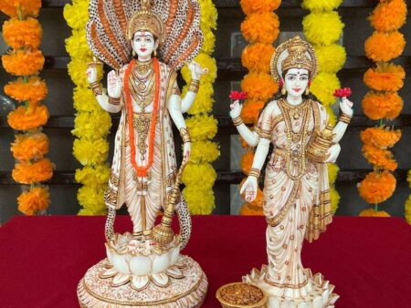 Home 🏡 80 Marble Showpiece