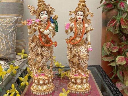 Home 🏡 84 Marble Showpiece